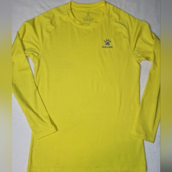 Kelme Men's Soccer Training Shirt Size Small Moisture Wicking Yellow - Picture 1 of 6